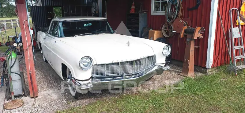 1956 Lincoln MARK