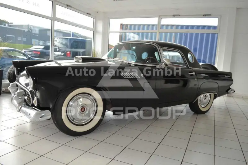 1956 Ford Thunderbird