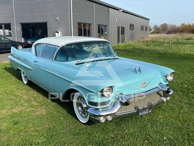 1957 Cadillac DEVILLE