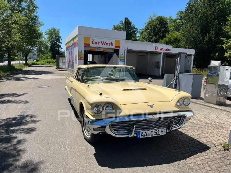 1959 Ford Thunderbird