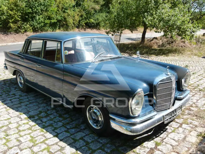 1961 Mercedes Benz 220