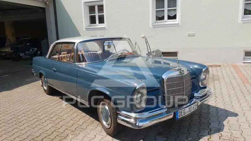 1961 Mercedes Benz 220