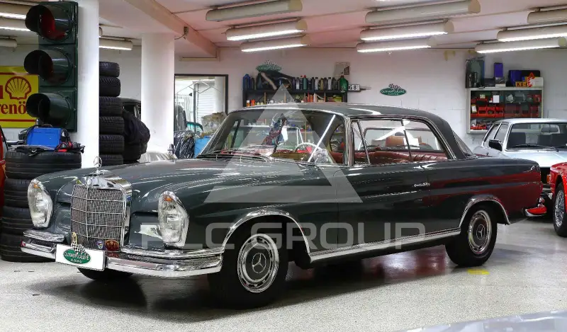 1963 Mercedes Benz 220