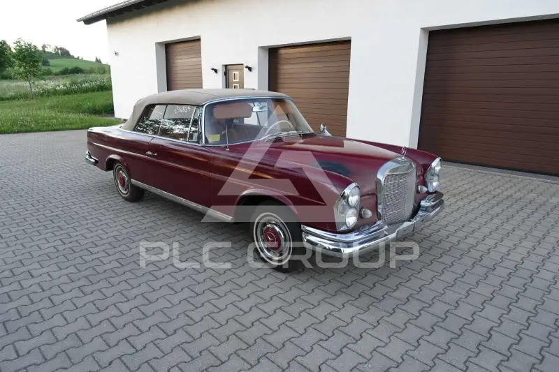 1963 Mercedes Benz 220