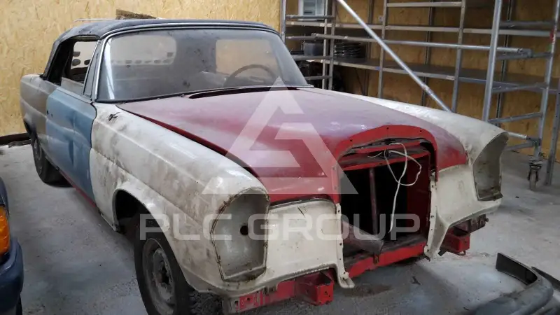 1963 Mercedes Benz 220