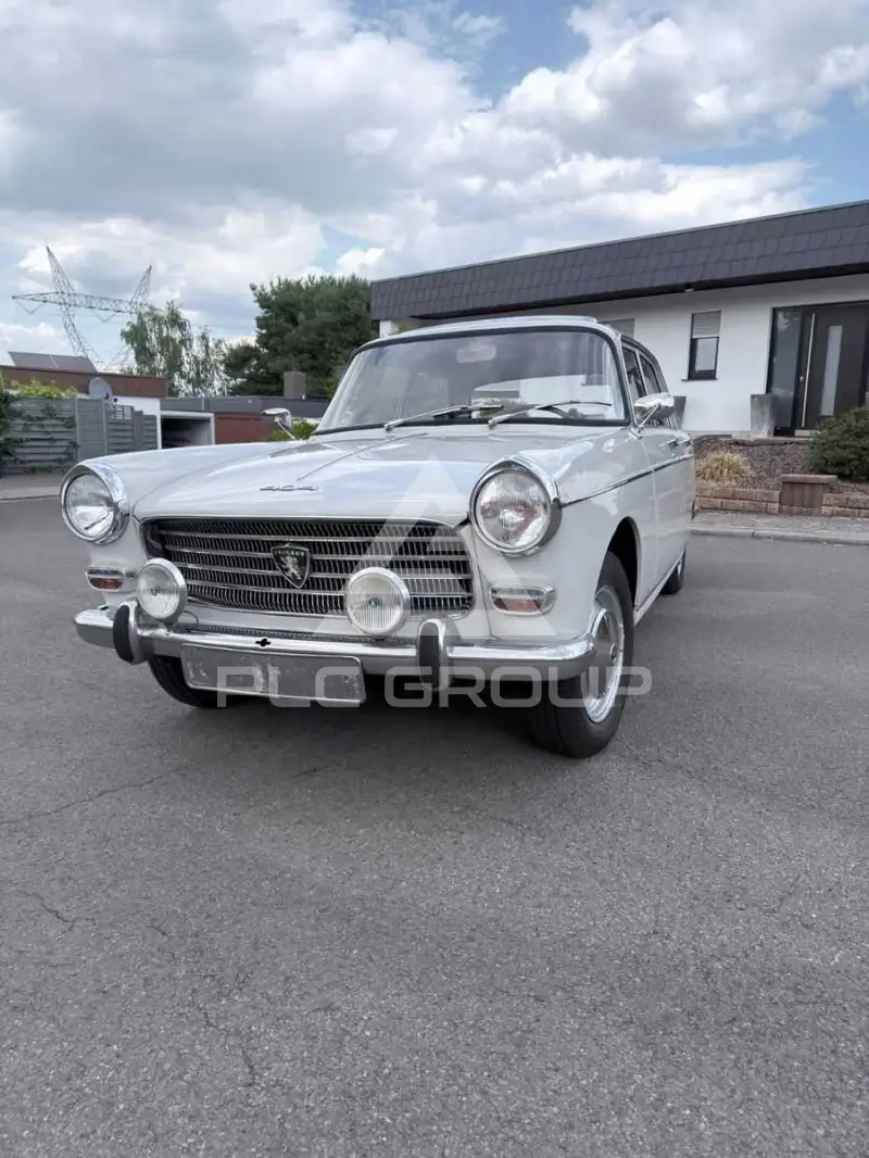 1963 Peugeot 404