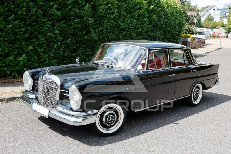 1964 Mercedes Benz 220