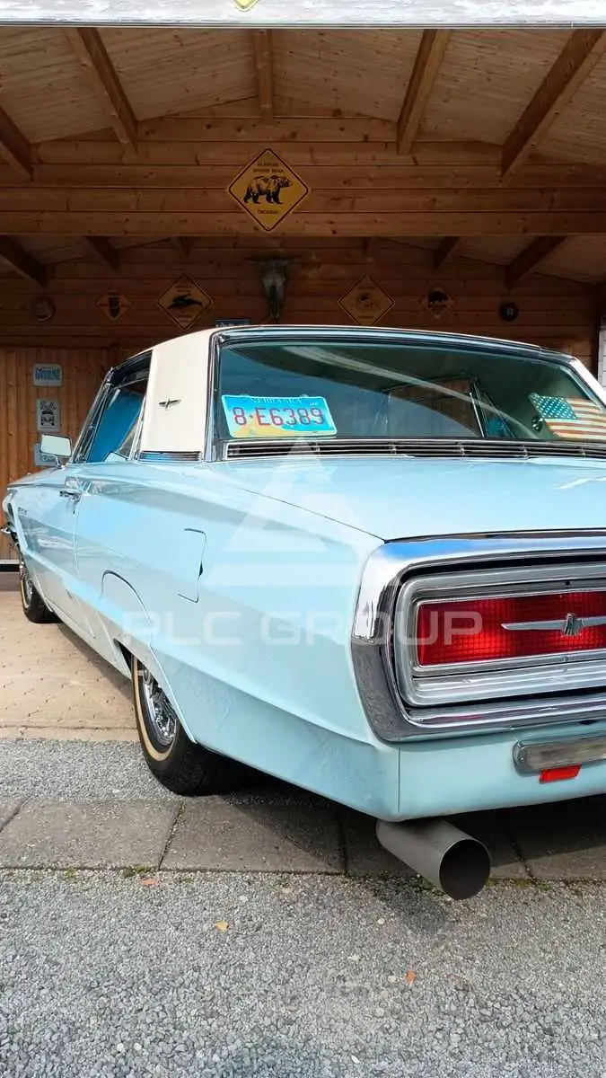 1964 Ford Thunderbird