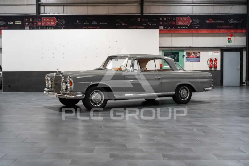 1965 Mercedes Benz 220