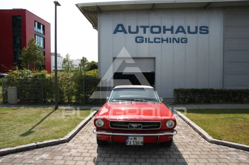 1965 Ford MUSTANG