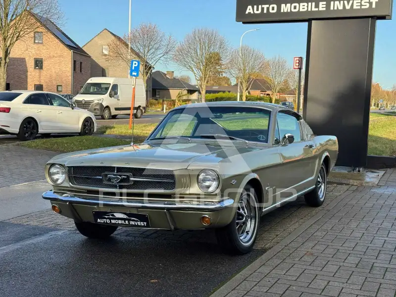 1965 Ford MUSTANG