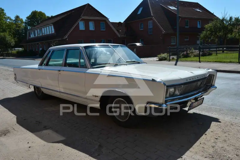 1966 Chrysler New Yorker