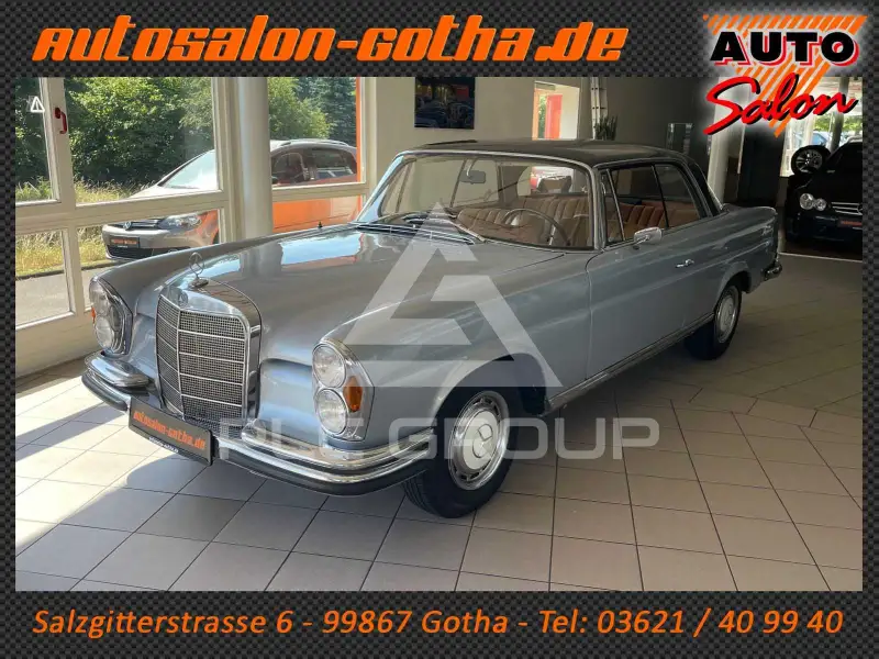 1966 Mercedes Benz 250