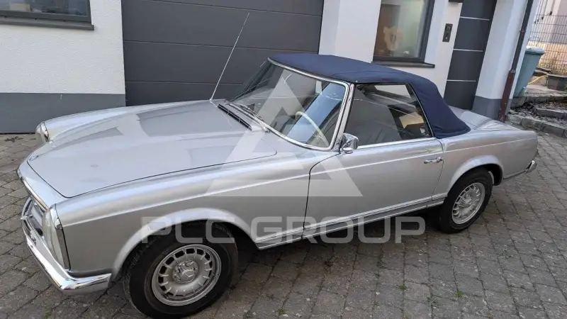 1966 Mercedes Benz 230