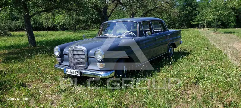 1966 Mercedes Benz 230