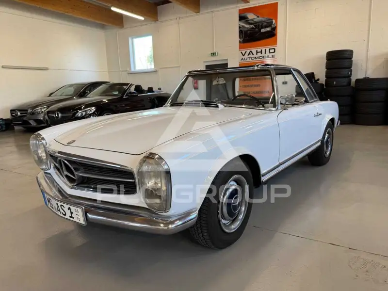 1966 Mercedes Benz SL-Class