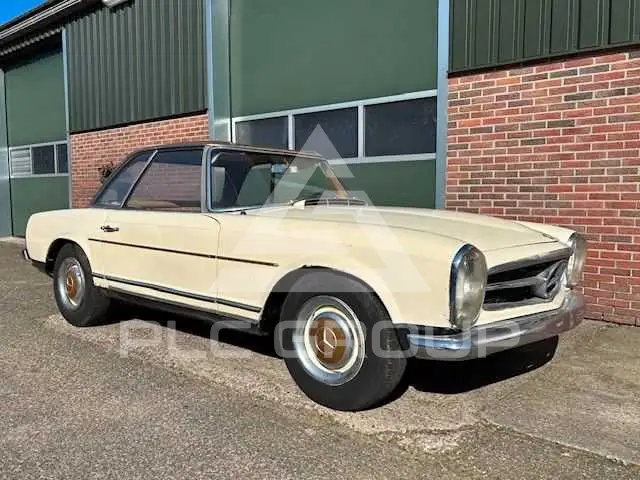 1966 Mercedes Benz SL-Class