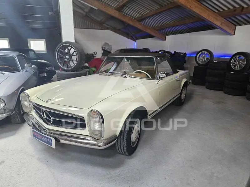1966 Mercedes Benz SL-Class