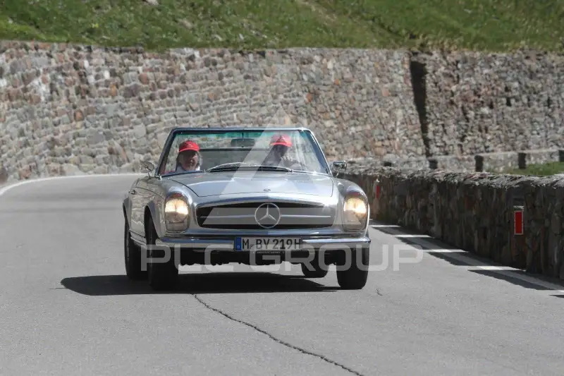 1966 Mercedes Benz SL-Class