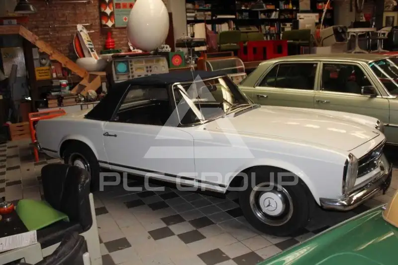 1967 Mercedes Benz SL-Class