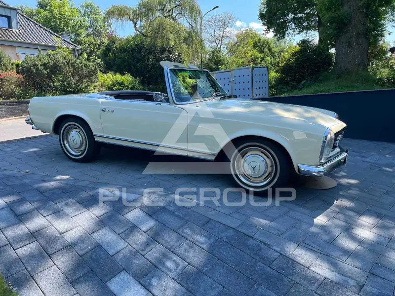 1967 Mercedes Benz SL-Class