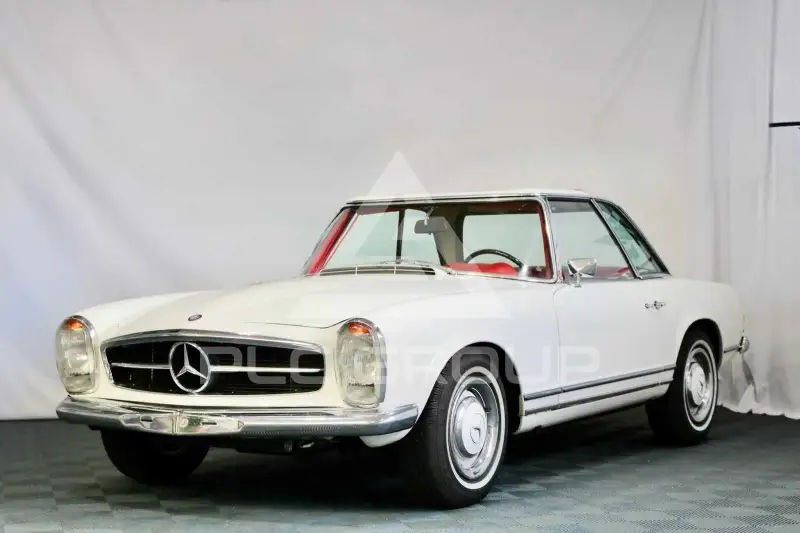 1967 Mercedes Benz SL-Class