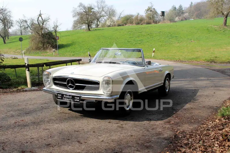 1967 Mercedes Benz SL-Class