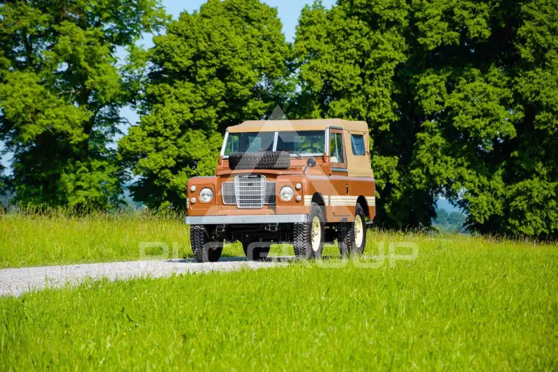 1967 Land Rover DEFENDER