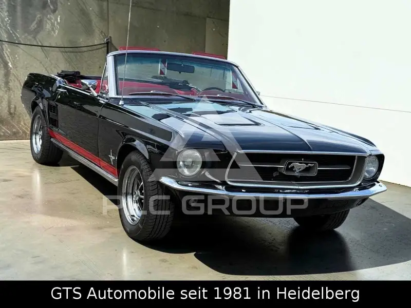 1967 Ford MUSTANG