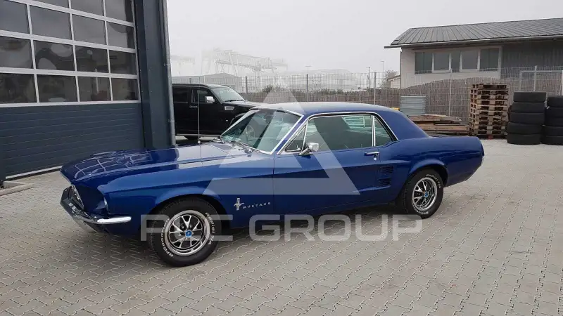 1967 Ford MUSTANG