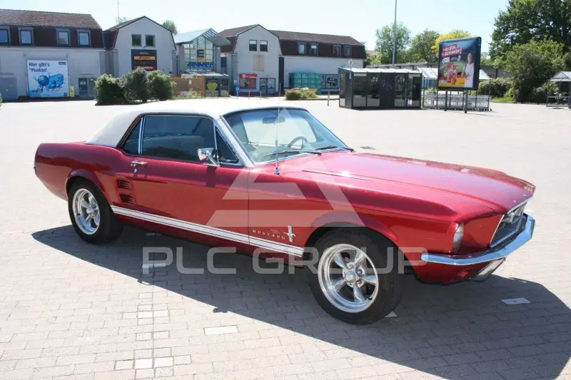 1967 Ford MUSTANG