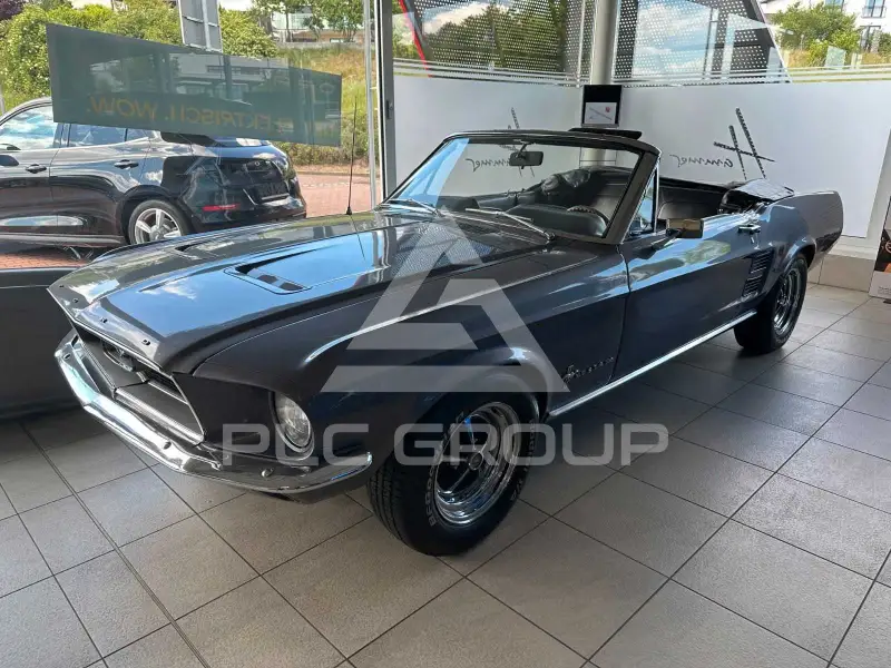 1967 Ford MUSTANG