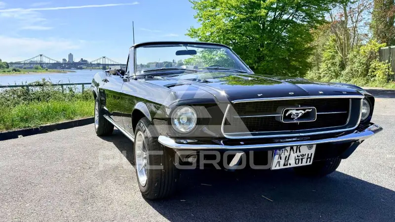 1967 Ford MUSTANG