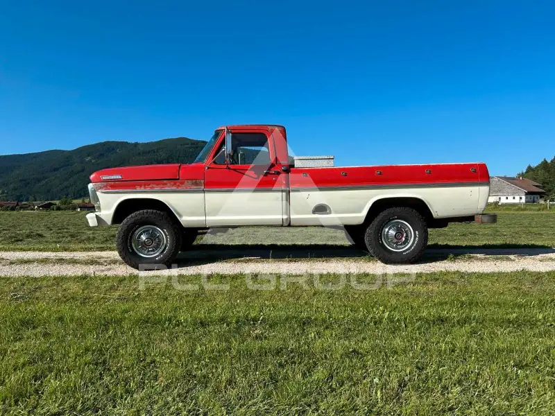 1967 Ford F-100