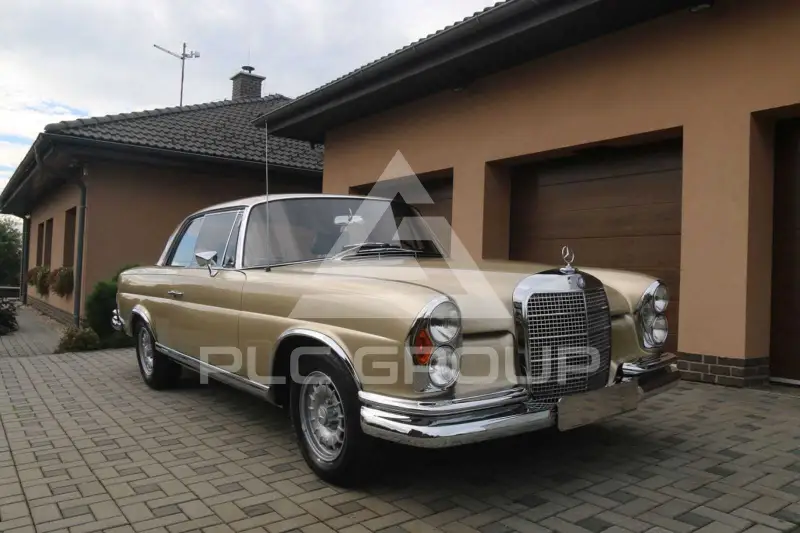 1968 Mercedes Benz 280