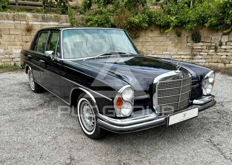 1968 Mercedes Benz 280