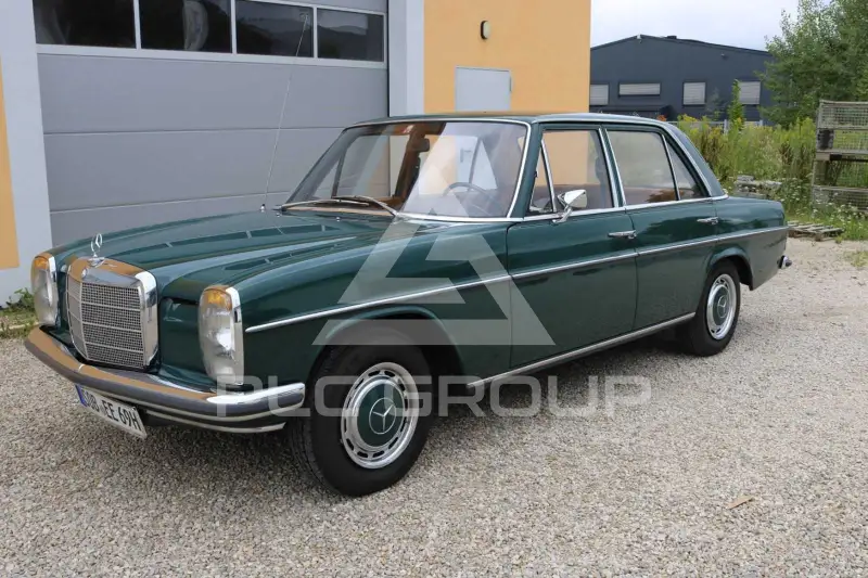 1969 Mercedes Benz 220