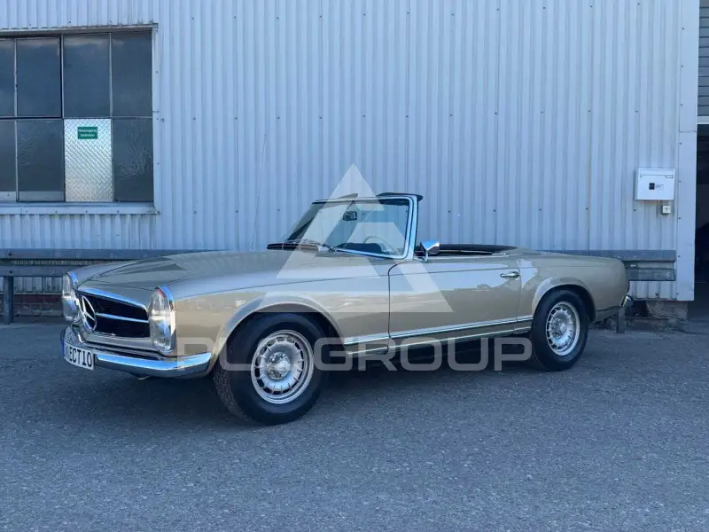1970 Mercedes Benz 280