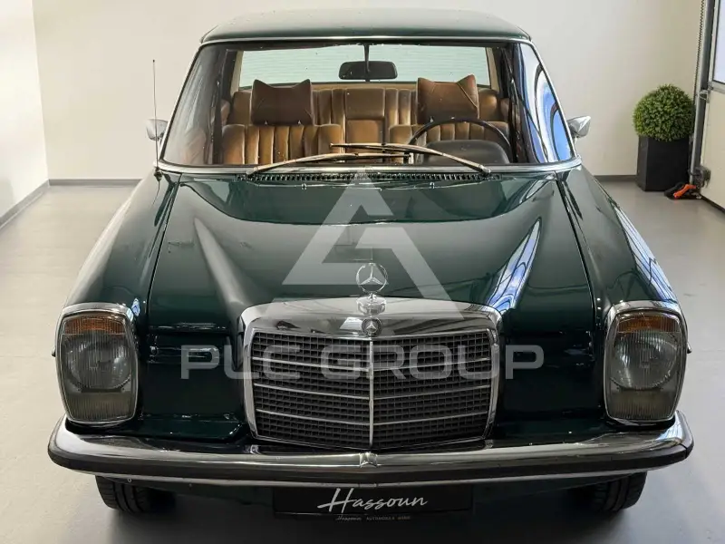 1971 Mercedes Benz 230