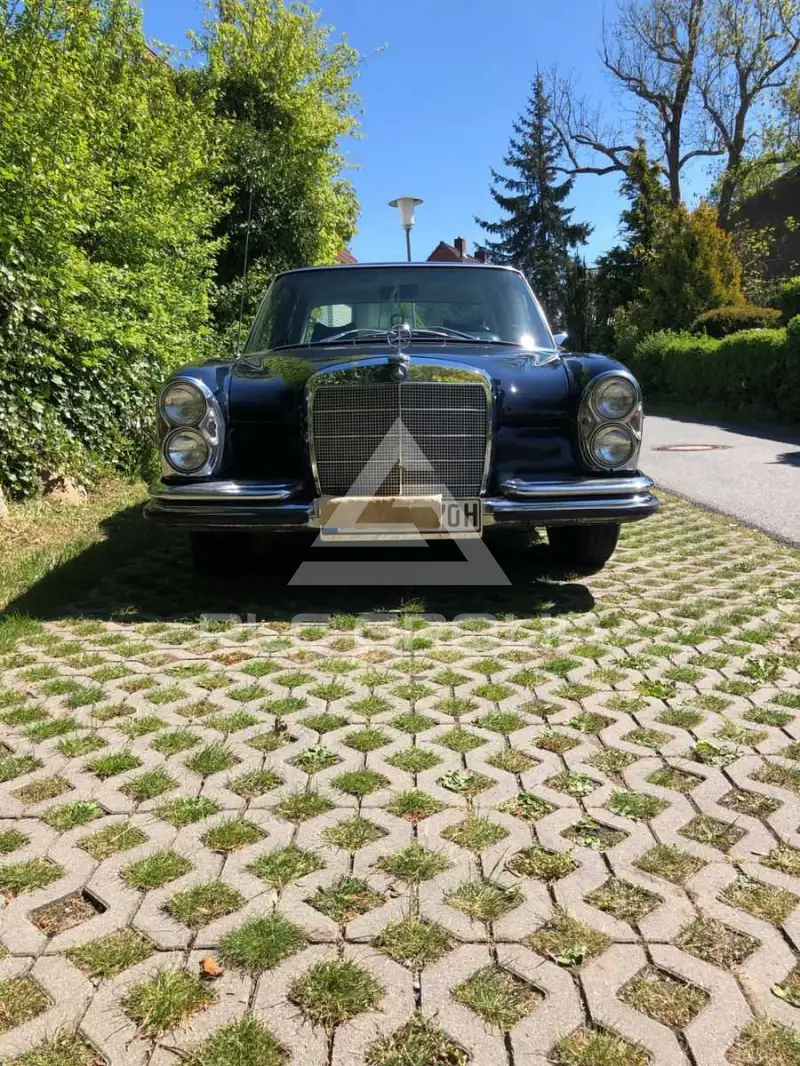 1971 Mercedes Benz 280