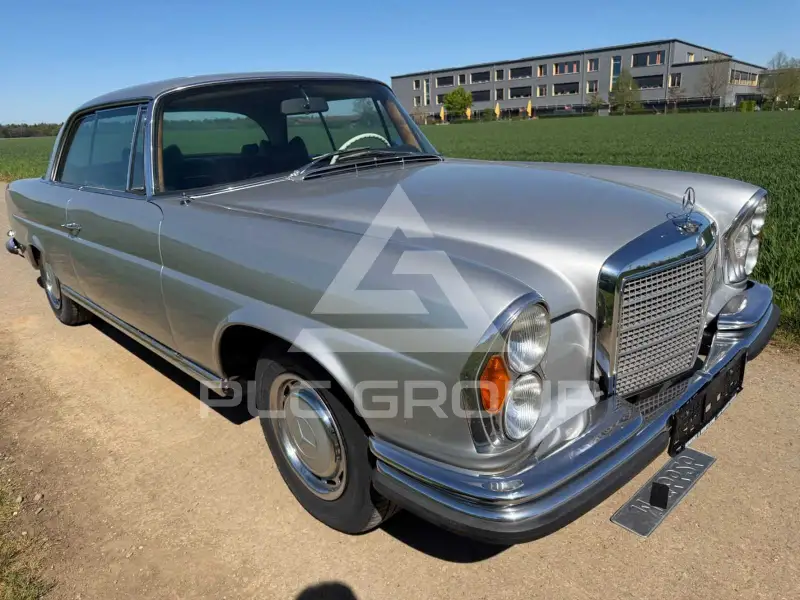 1971 Mercedes Benz 280