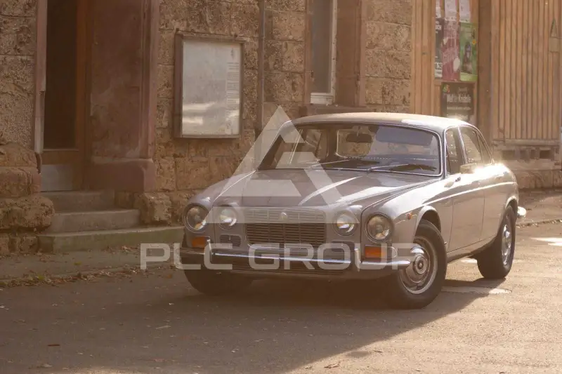 1972 Jaguar XJ