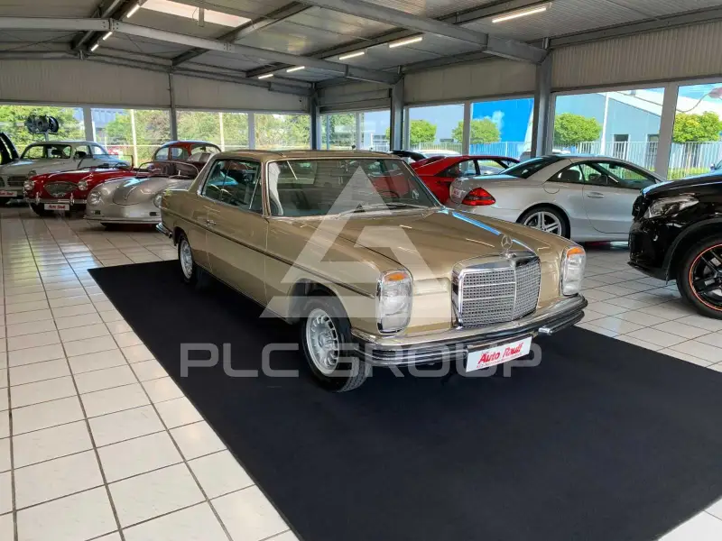 1972 Mercedes Benz 250