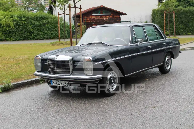 1972 Mercedes Benz 200