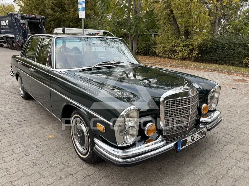 1972 Mercedes Benz 280