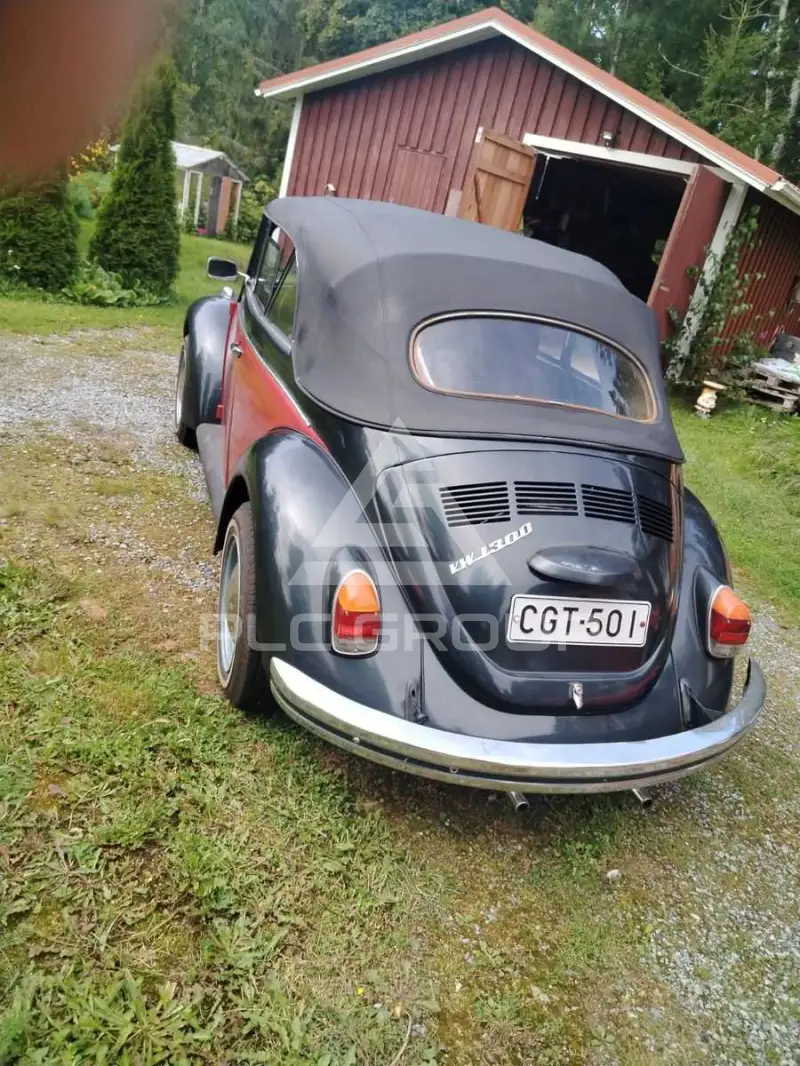 1972 Volkswagen BEETLE
