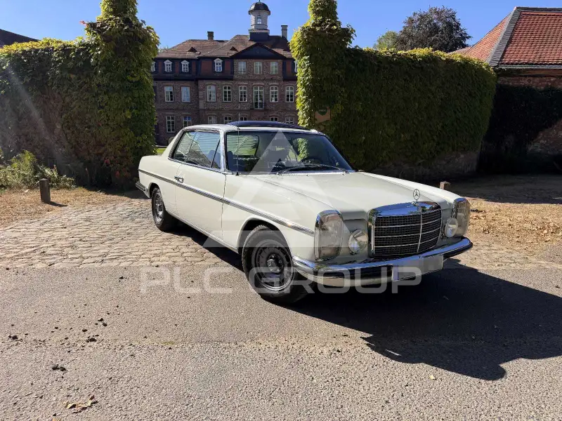 1973 Mercedes Benz 280