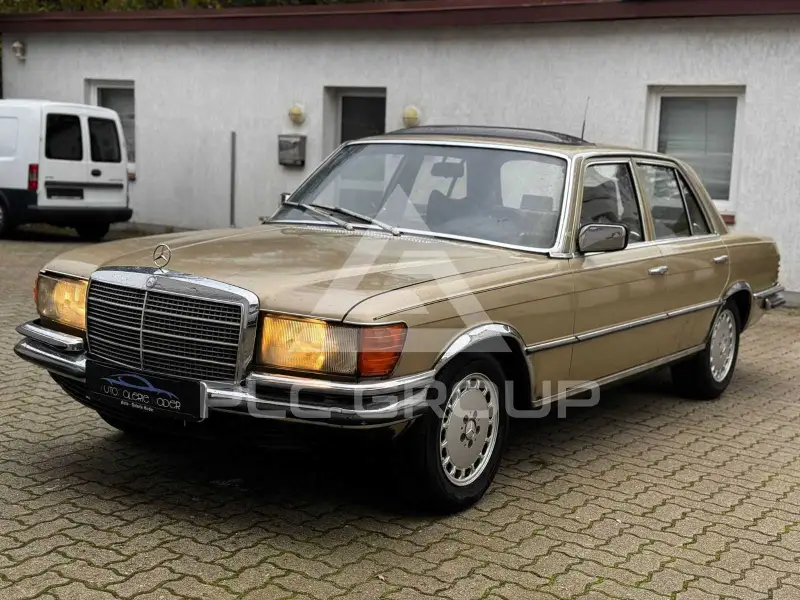 1974 Mercedes Benz 280