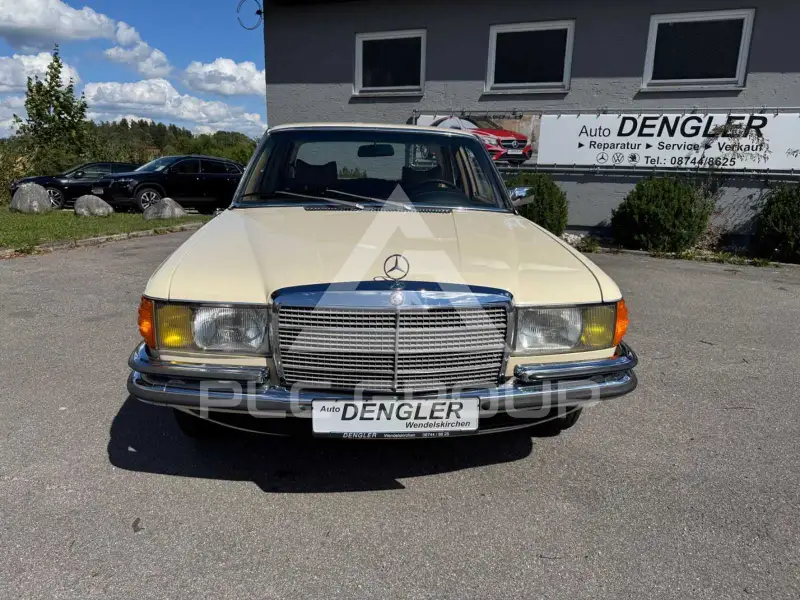 1974 Mercedes Benz 280
