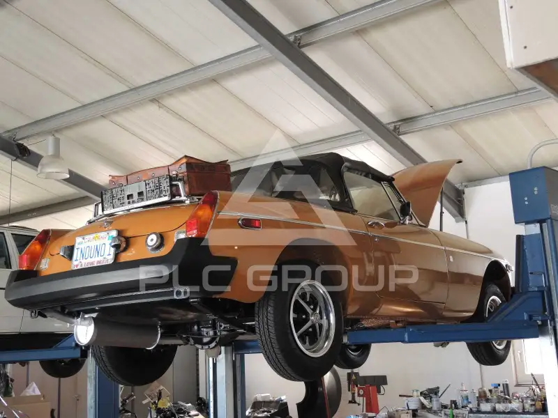 1975 MG 